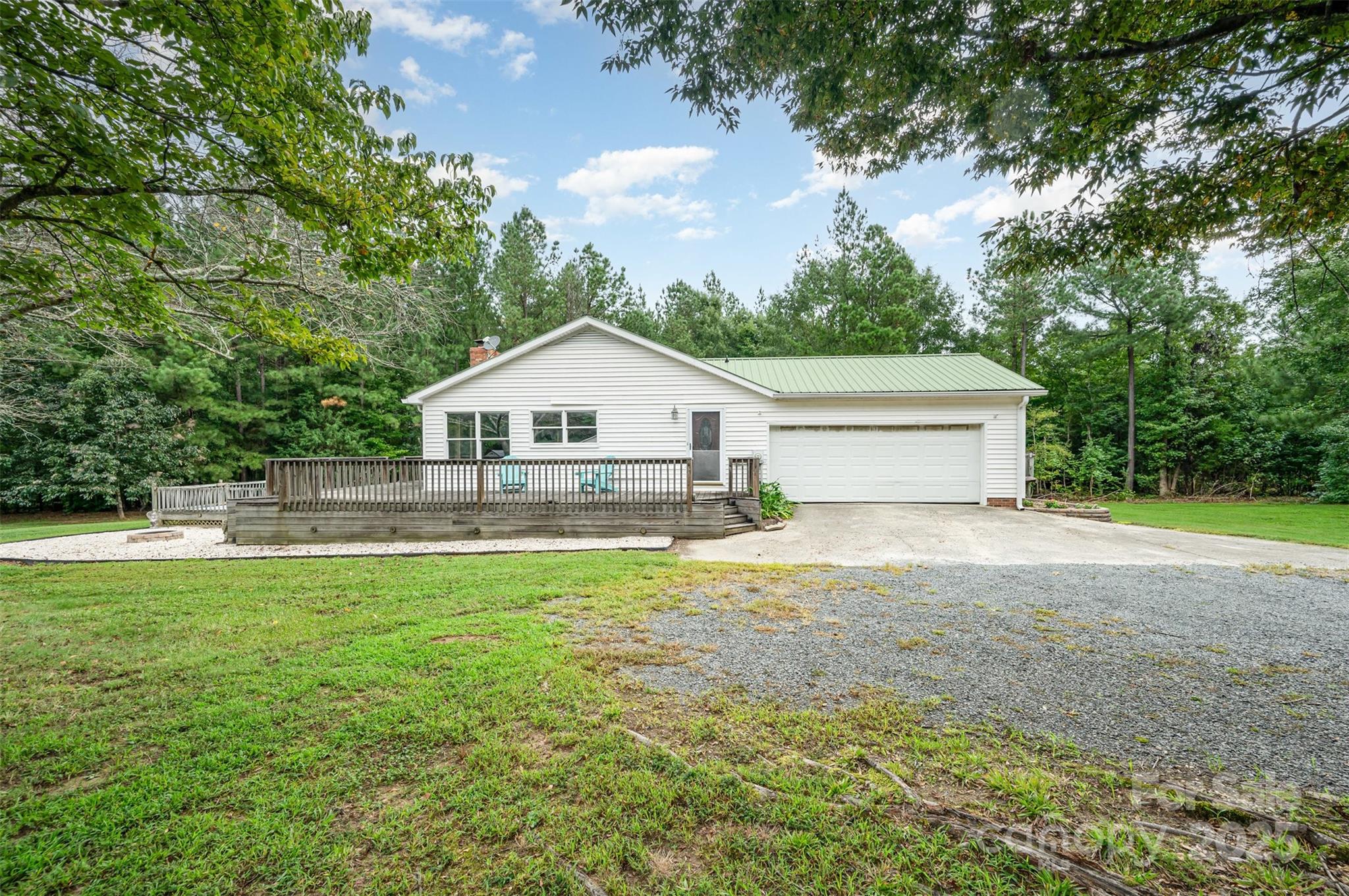 2370 Mount Pleasant Road S