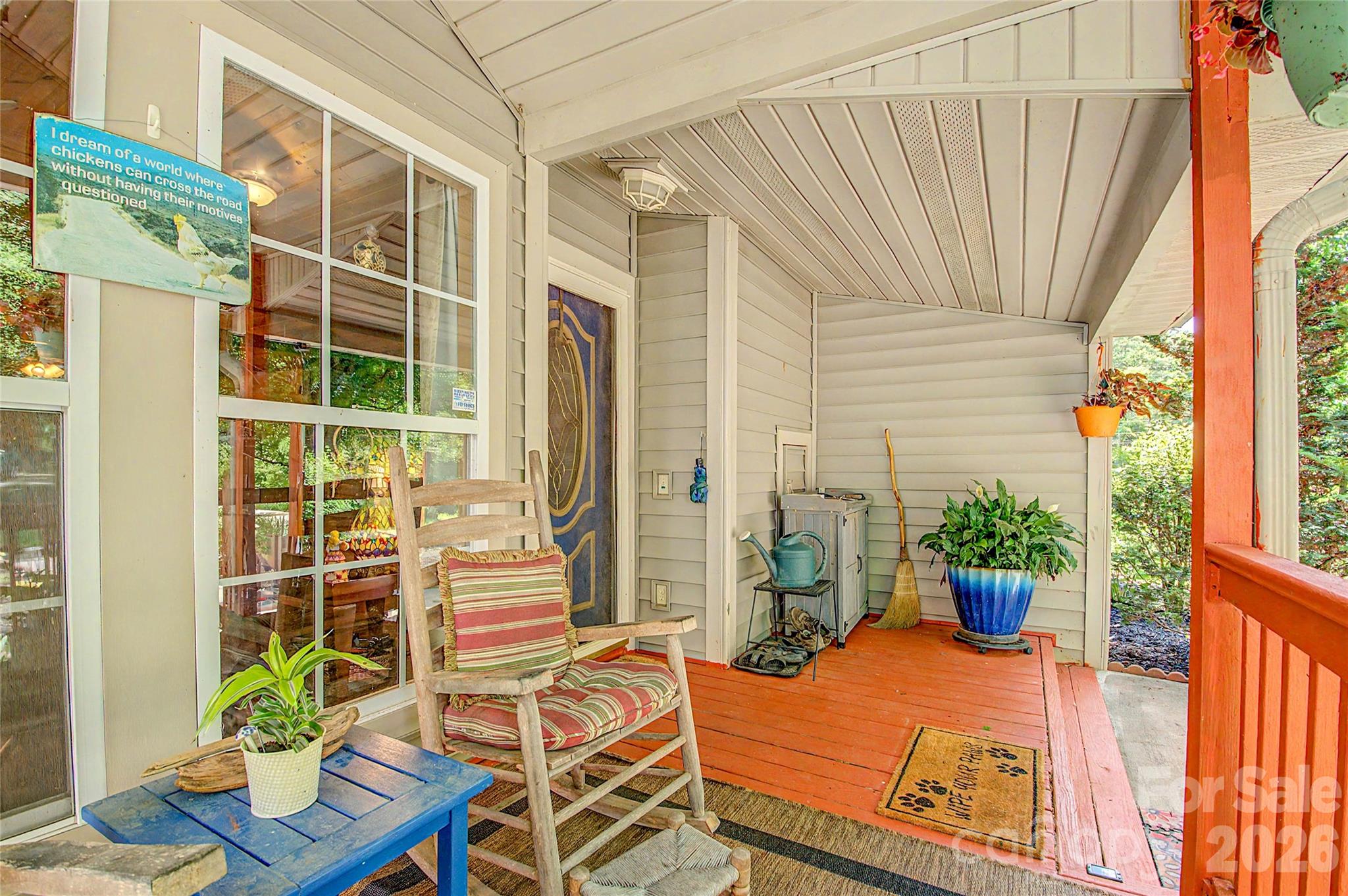 76 Winsome Trail