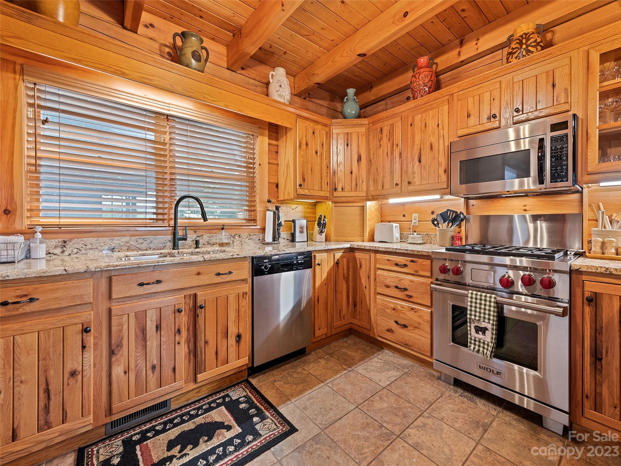 Smoky Mountain Retreat at Eagles Nest - Residential