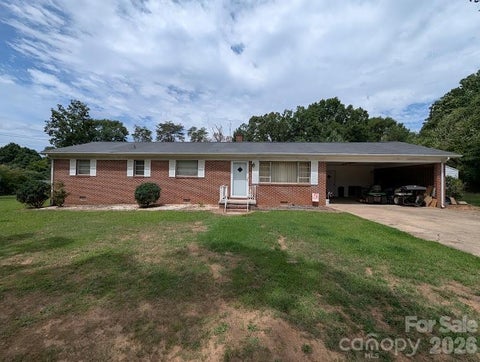 Photo of 4835 Salisbury Street, Hickory, NC 28601 (MLS # 4406816)