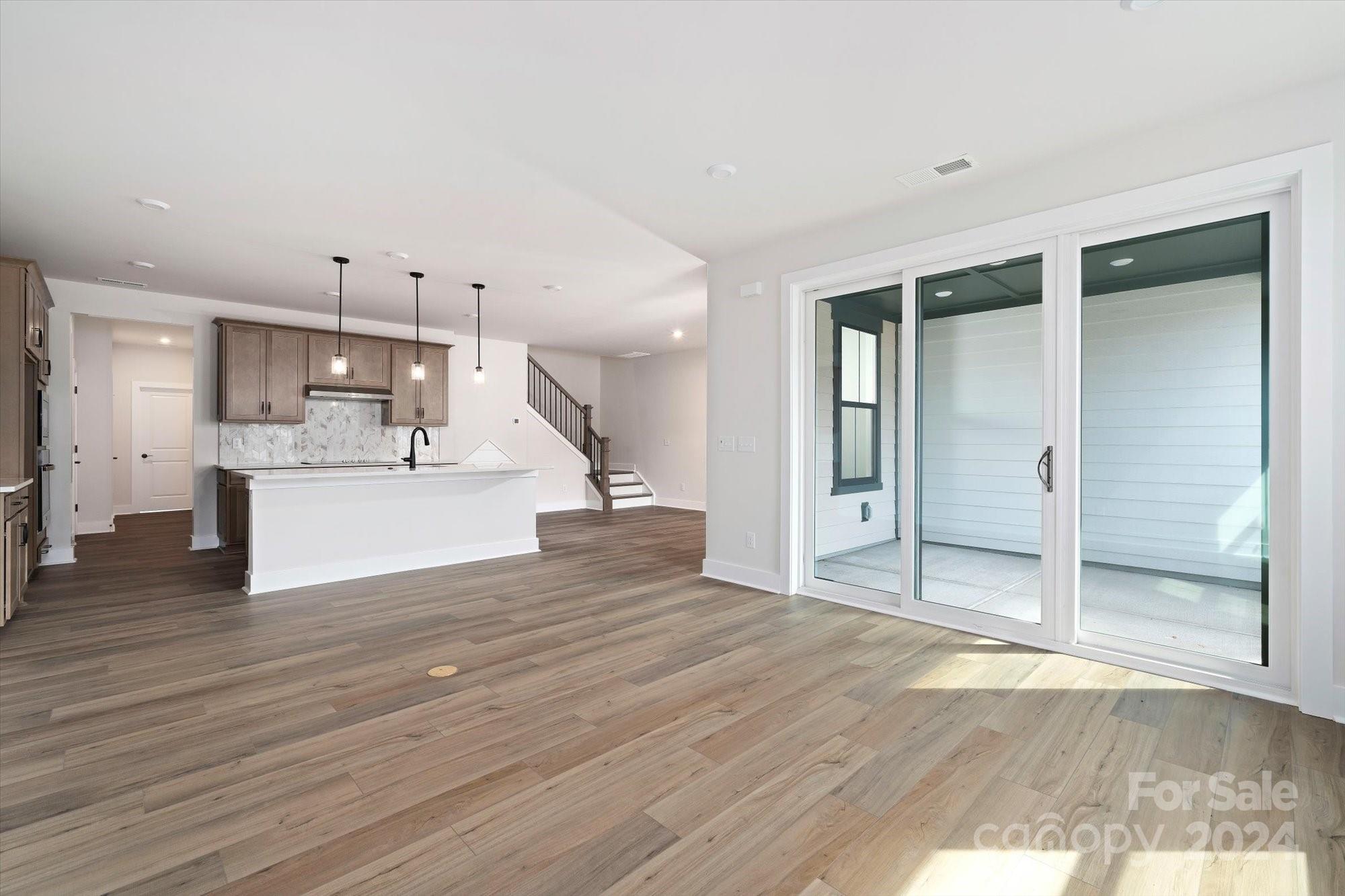 Seven Oaks - Residential