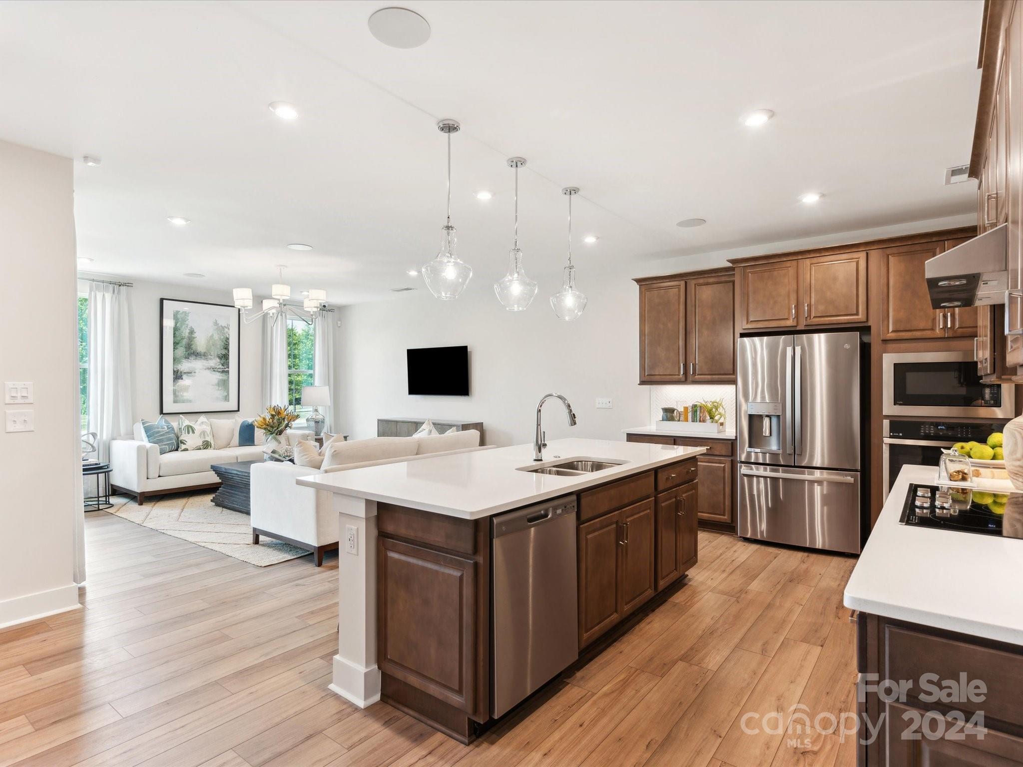 Seven Oaks - Residential