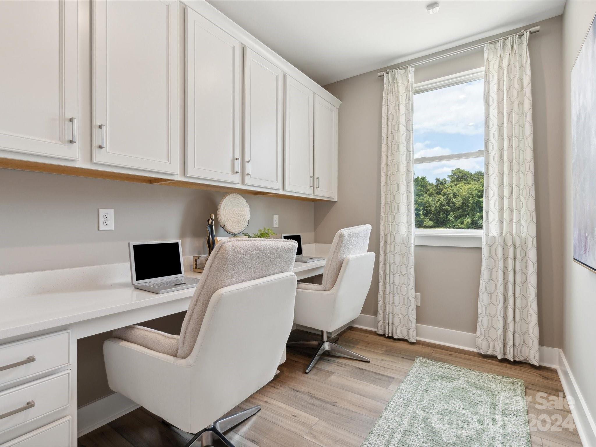 Seven Oaks - Residential