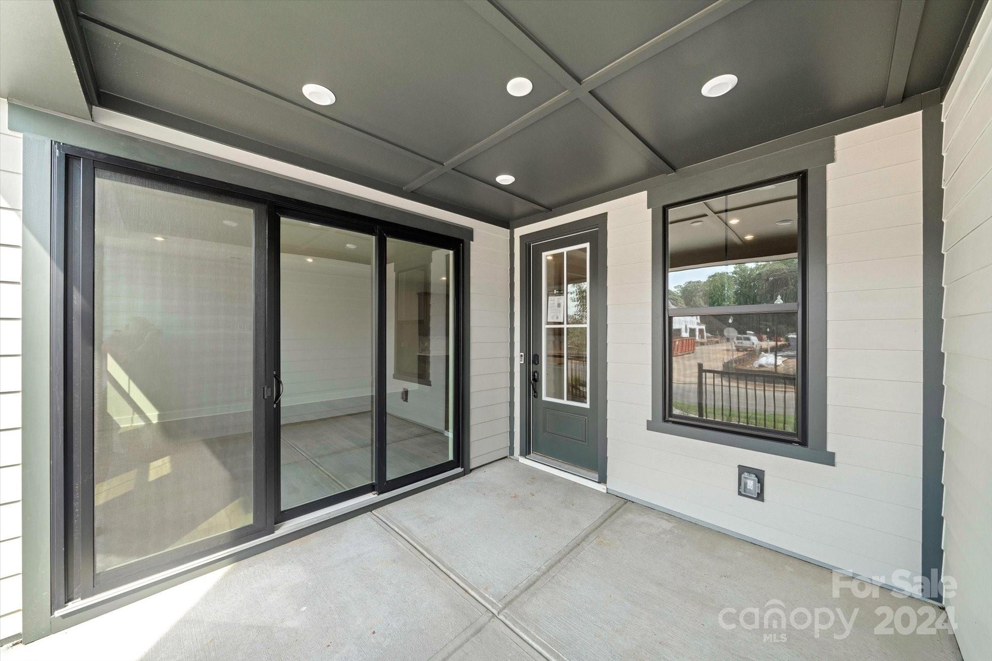 Seven Oaks - Residential