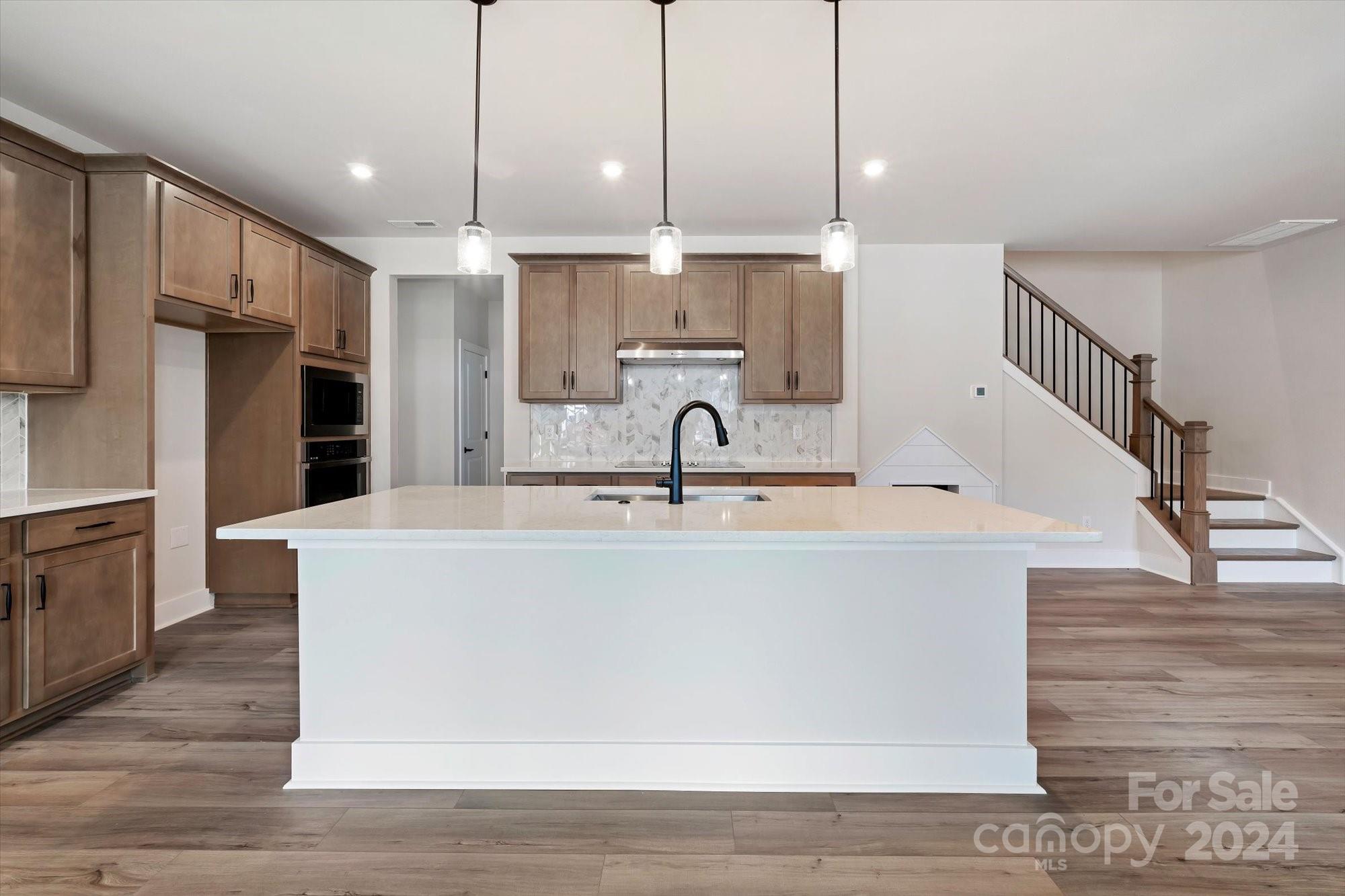 Seven Oaks - Residential