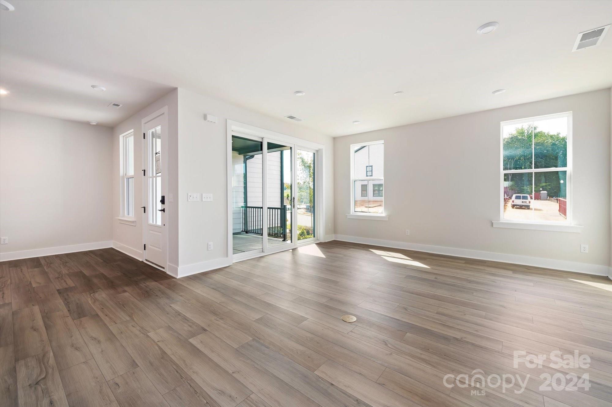 Seven Oaks - Residential