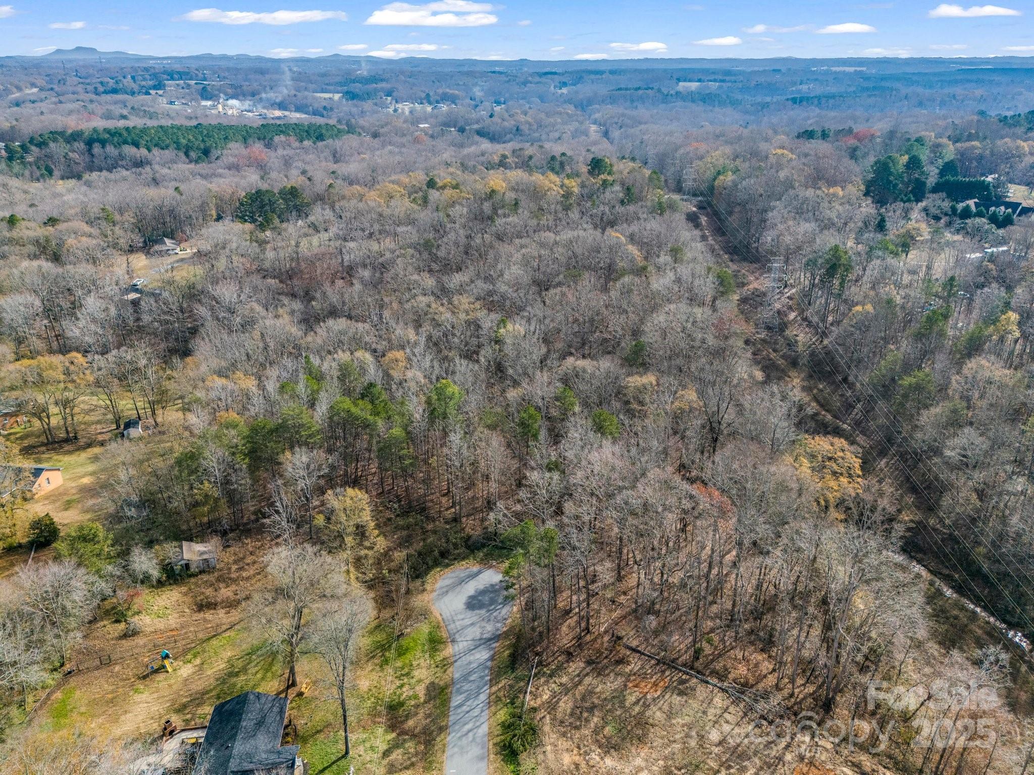 00 Pinecrest Drive