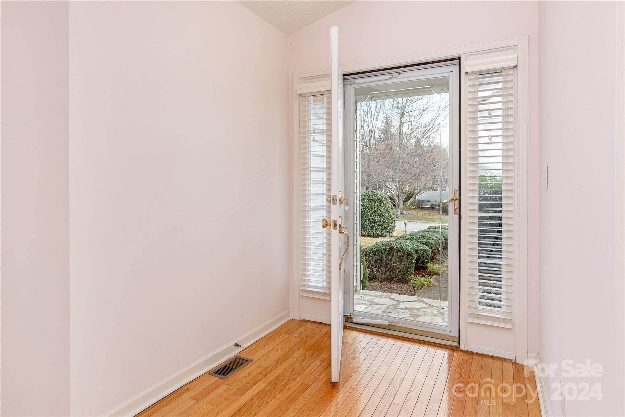 Highland Golf Villas - Residential