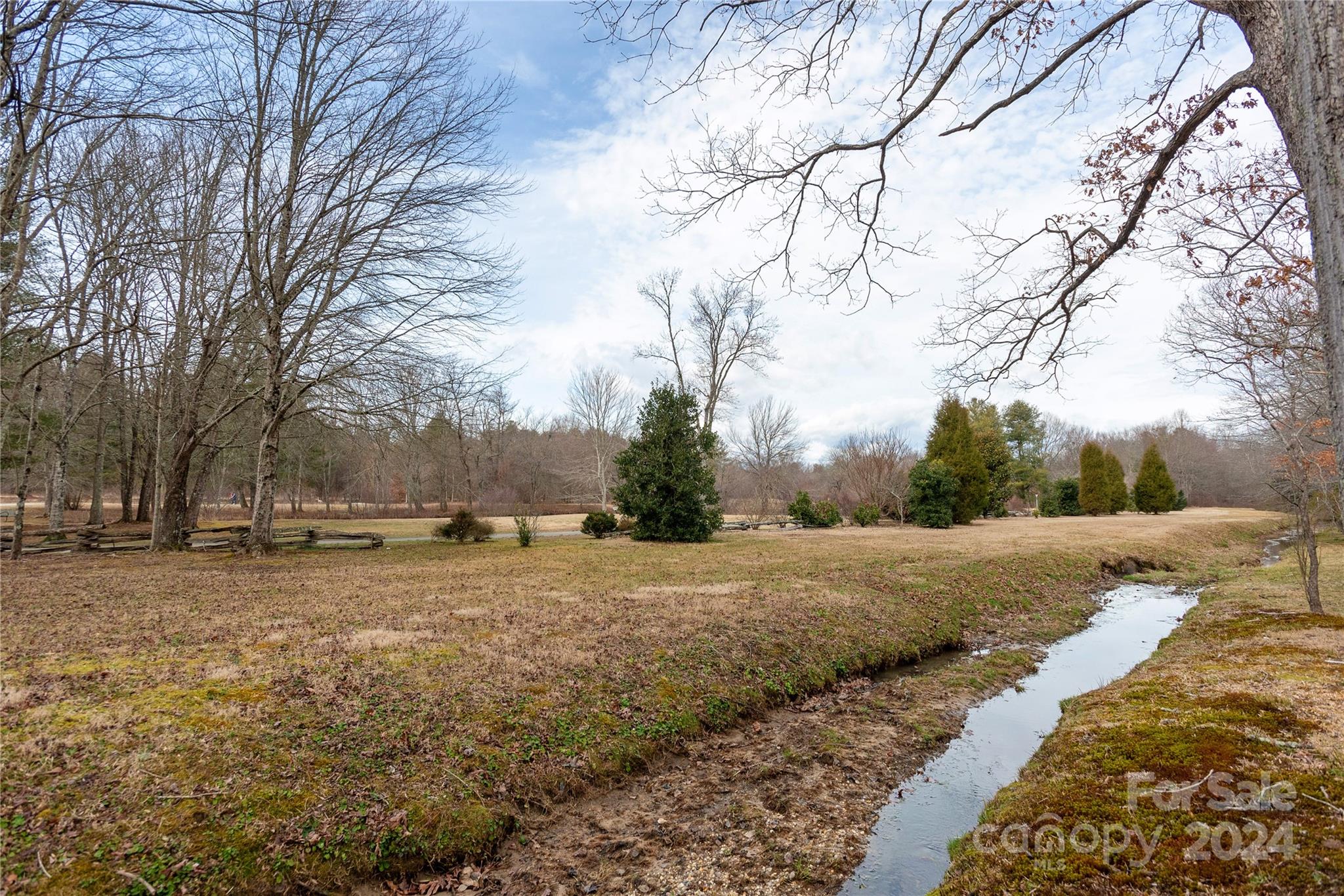 Highland Golf Villas - Residential