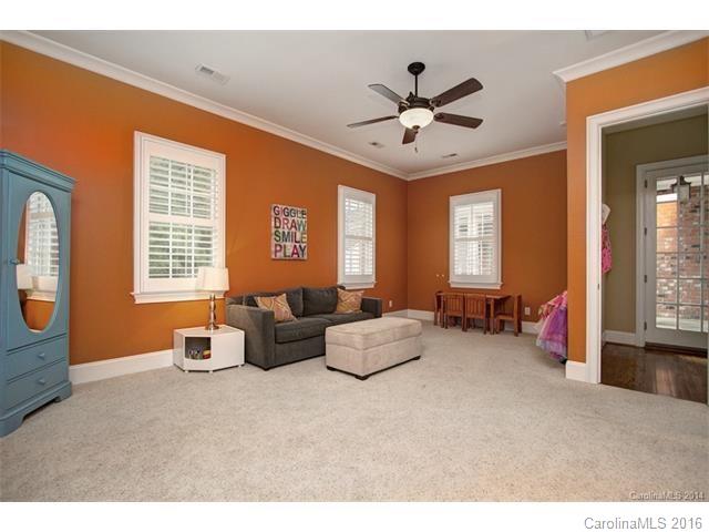 Myers Park - Residential Lease