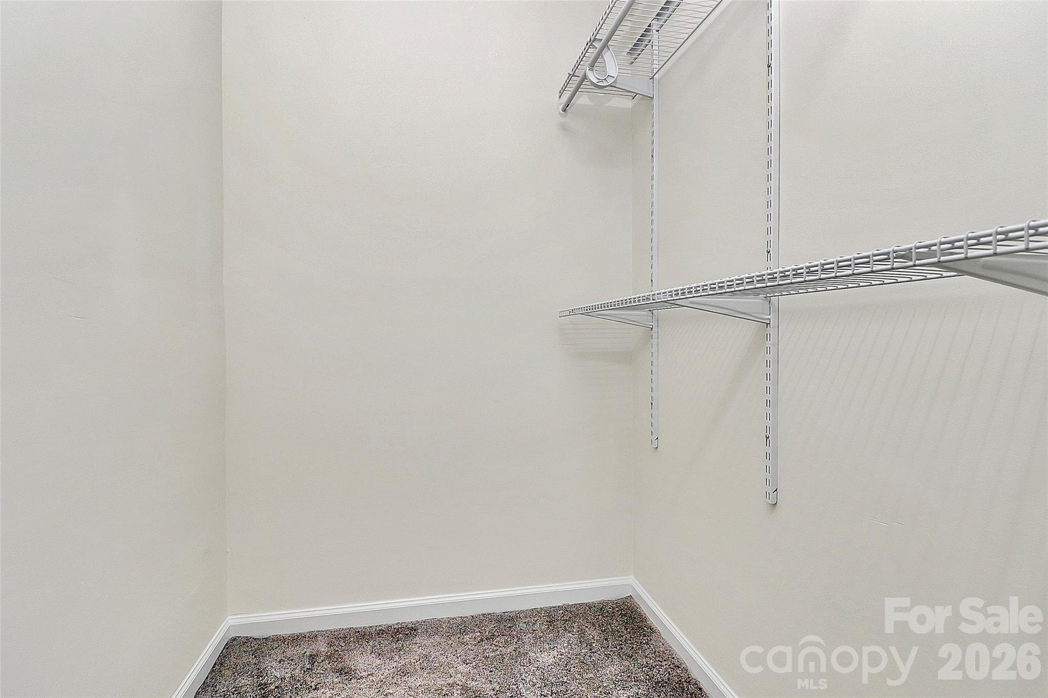 Manor Lake - Residential