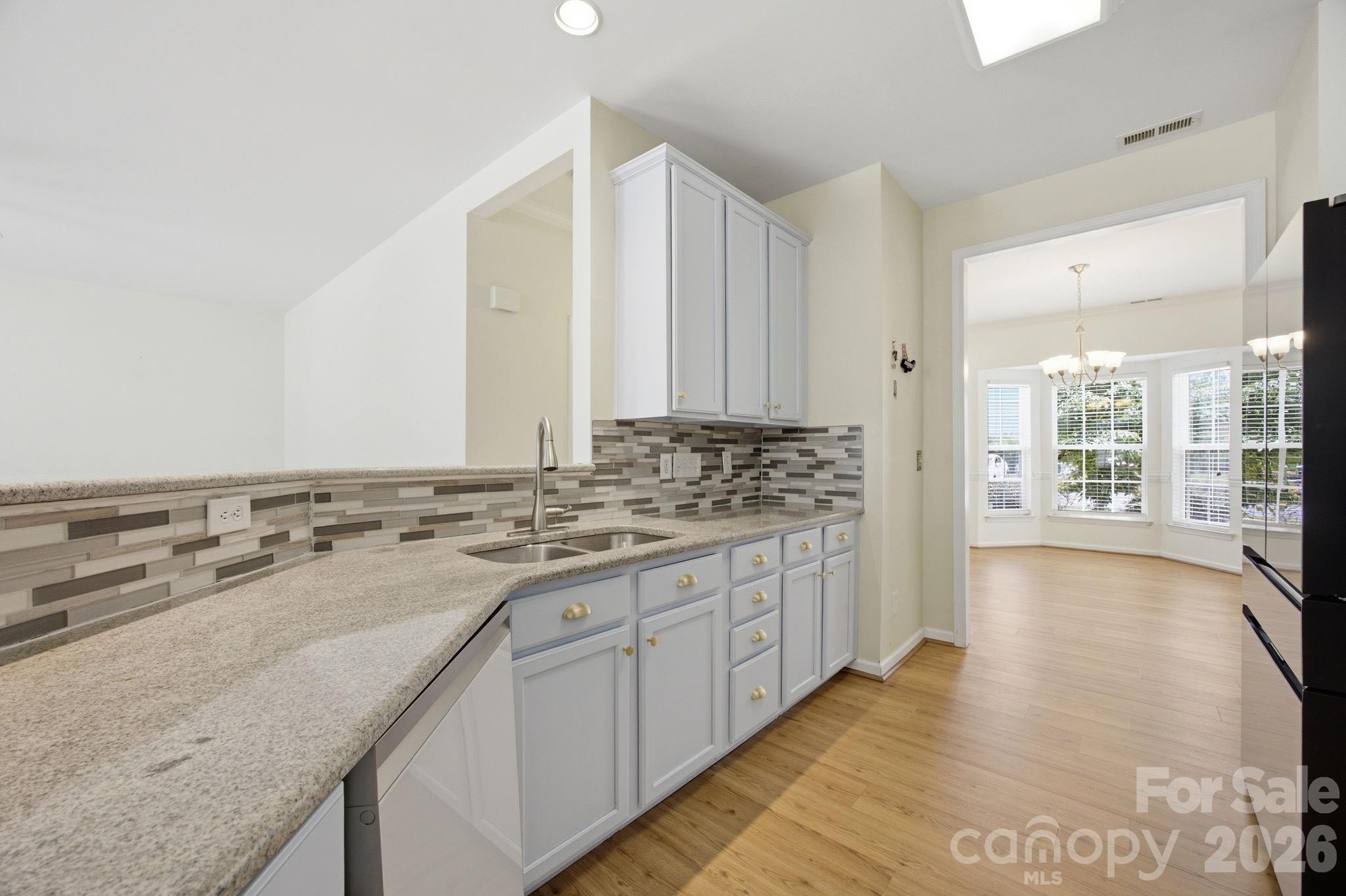 255 Horizon Circle 52