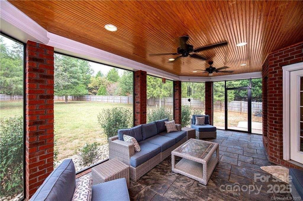 Windmere - Residential