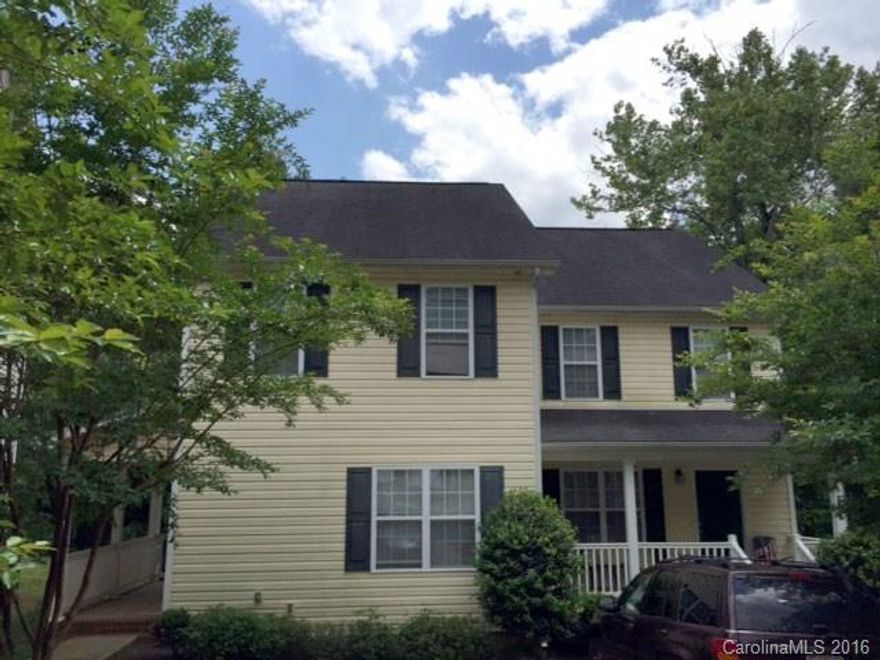 BACK ON THE MARKET Investors take note! Great investment duplex property located just off Independence Blvd with easy access to I-485 and uptown. Each side has 3 bedroom, 2 full bath and a half, eat in kitchen and great room. Consistent rental history.