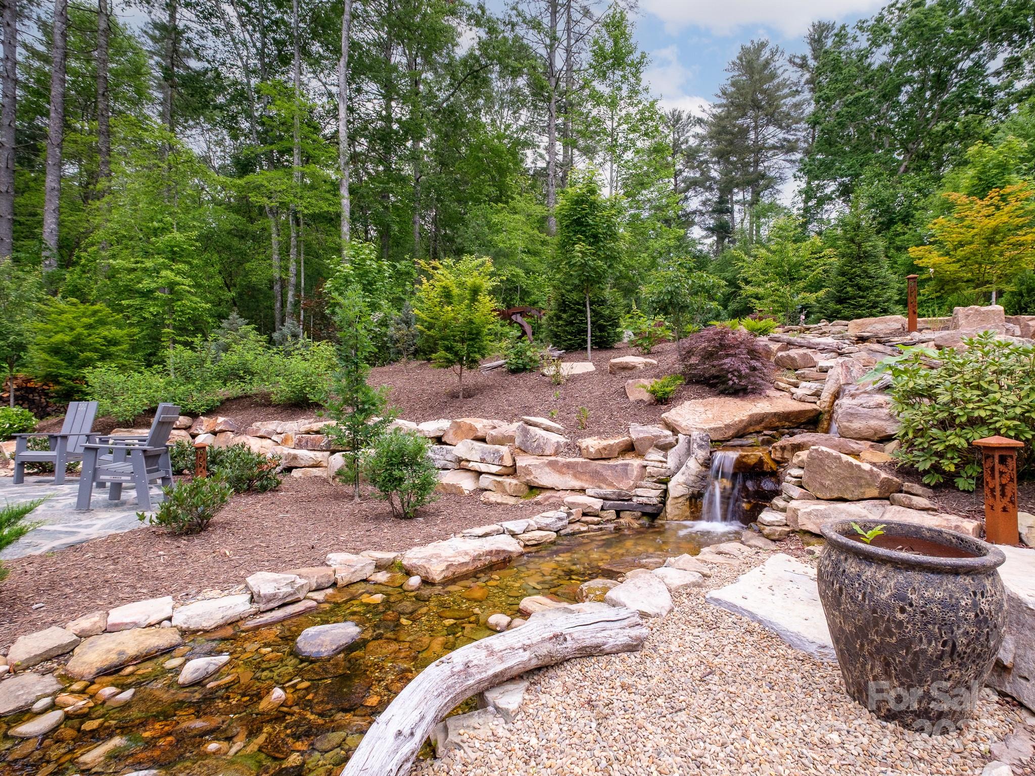 276 Stone Field Trail