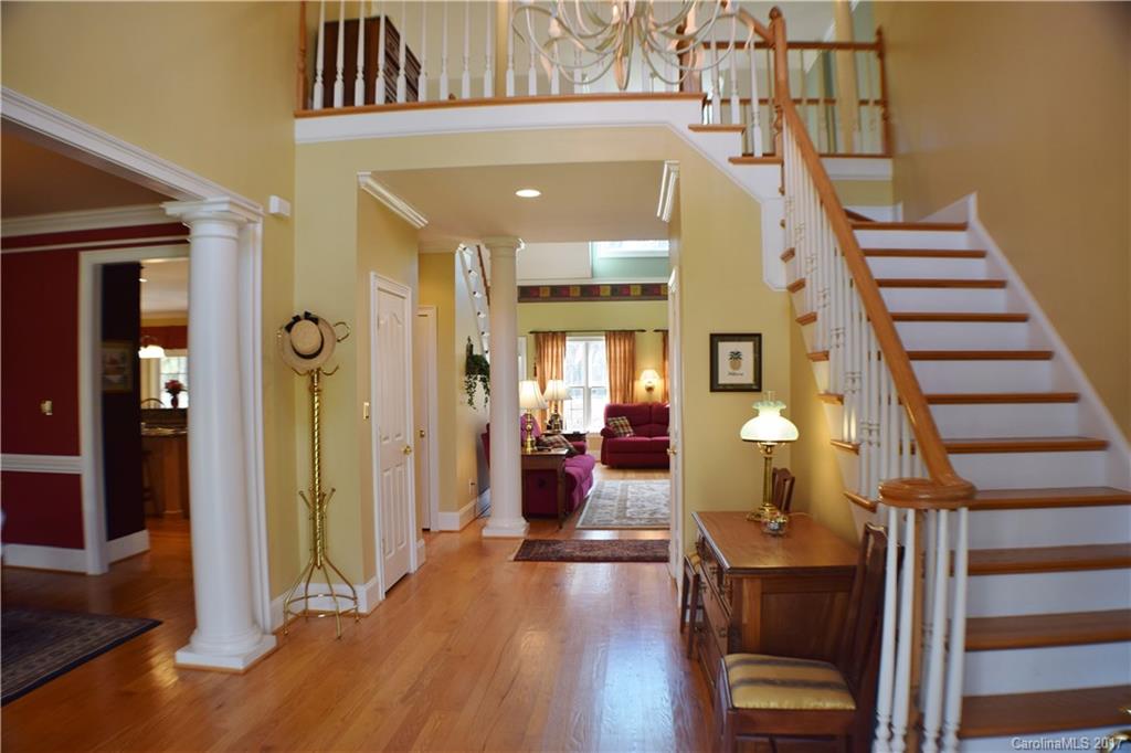 Queens Cove - Residential