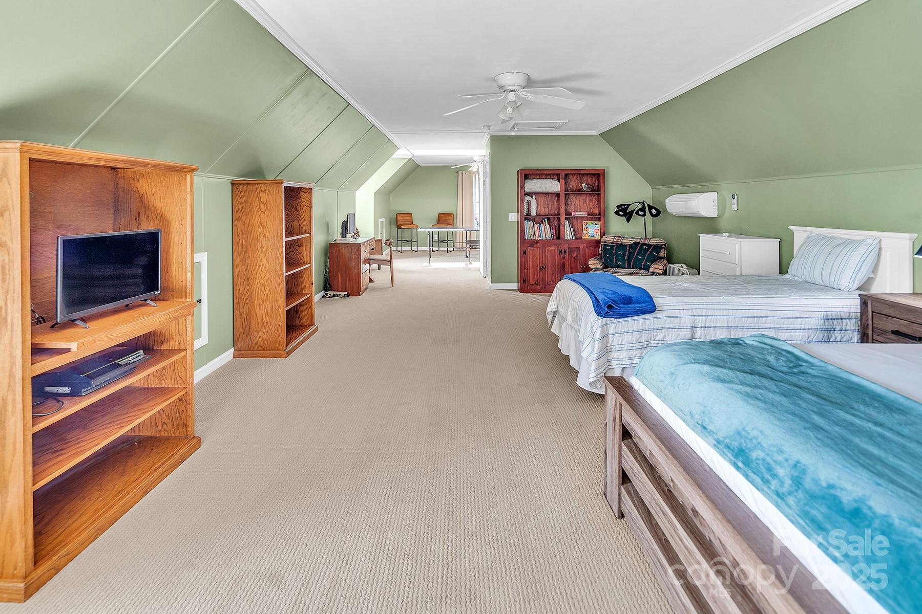 Holiday Shores - Residential