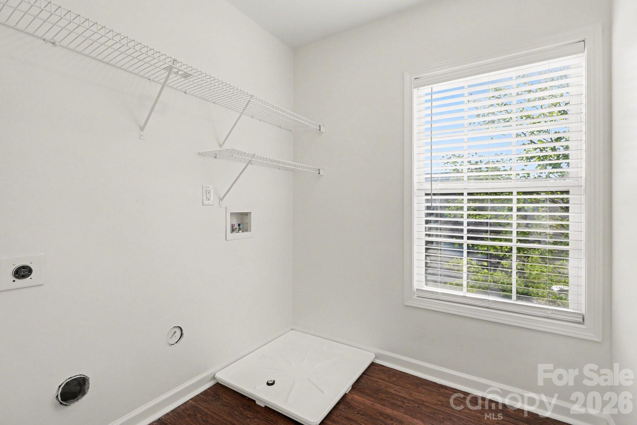 Old Stone Crossing - Residential