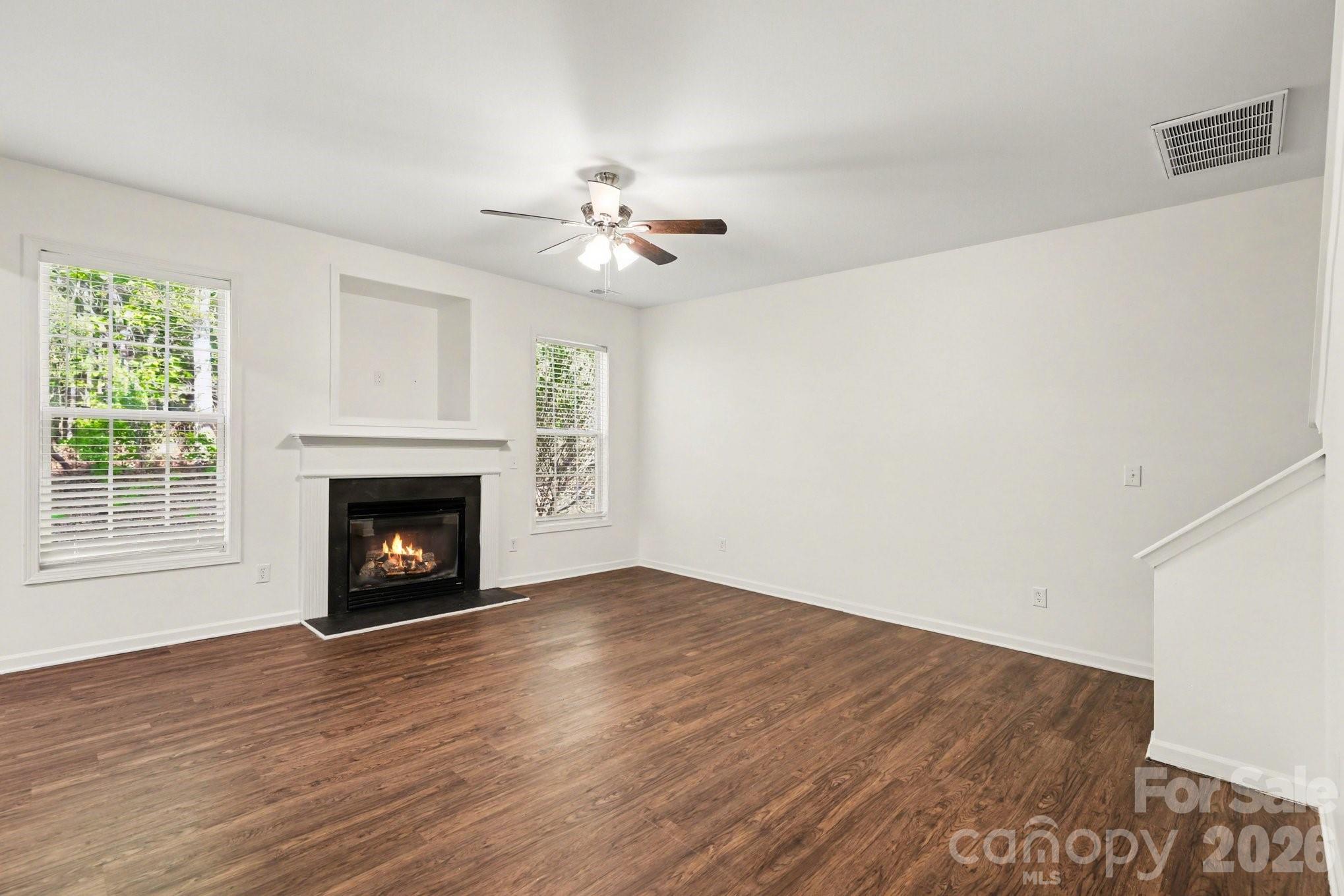 Old Stone Crossing - Residential