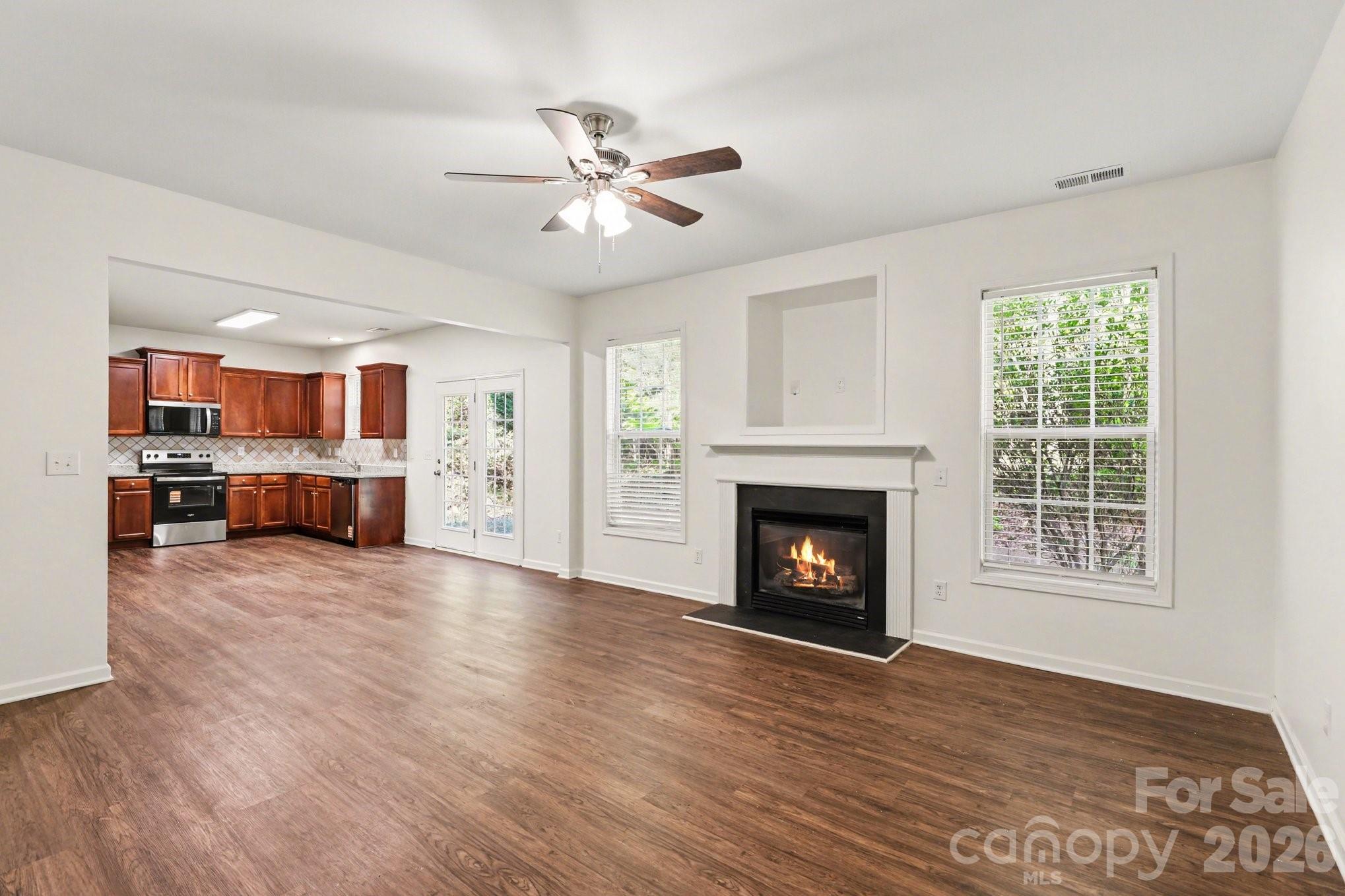 Old Stone Crossing - Residential