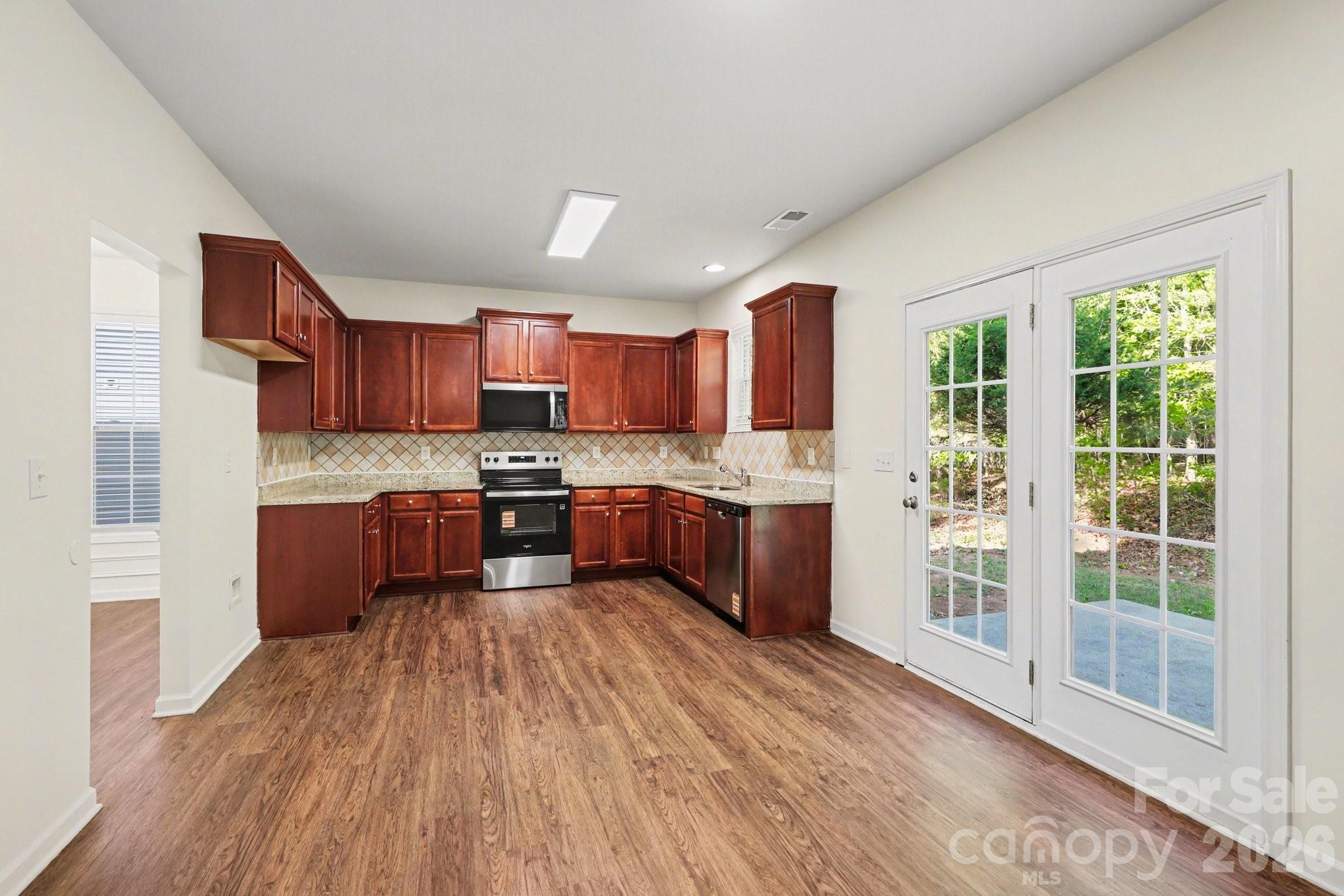 Old Stone Crossing - Residential