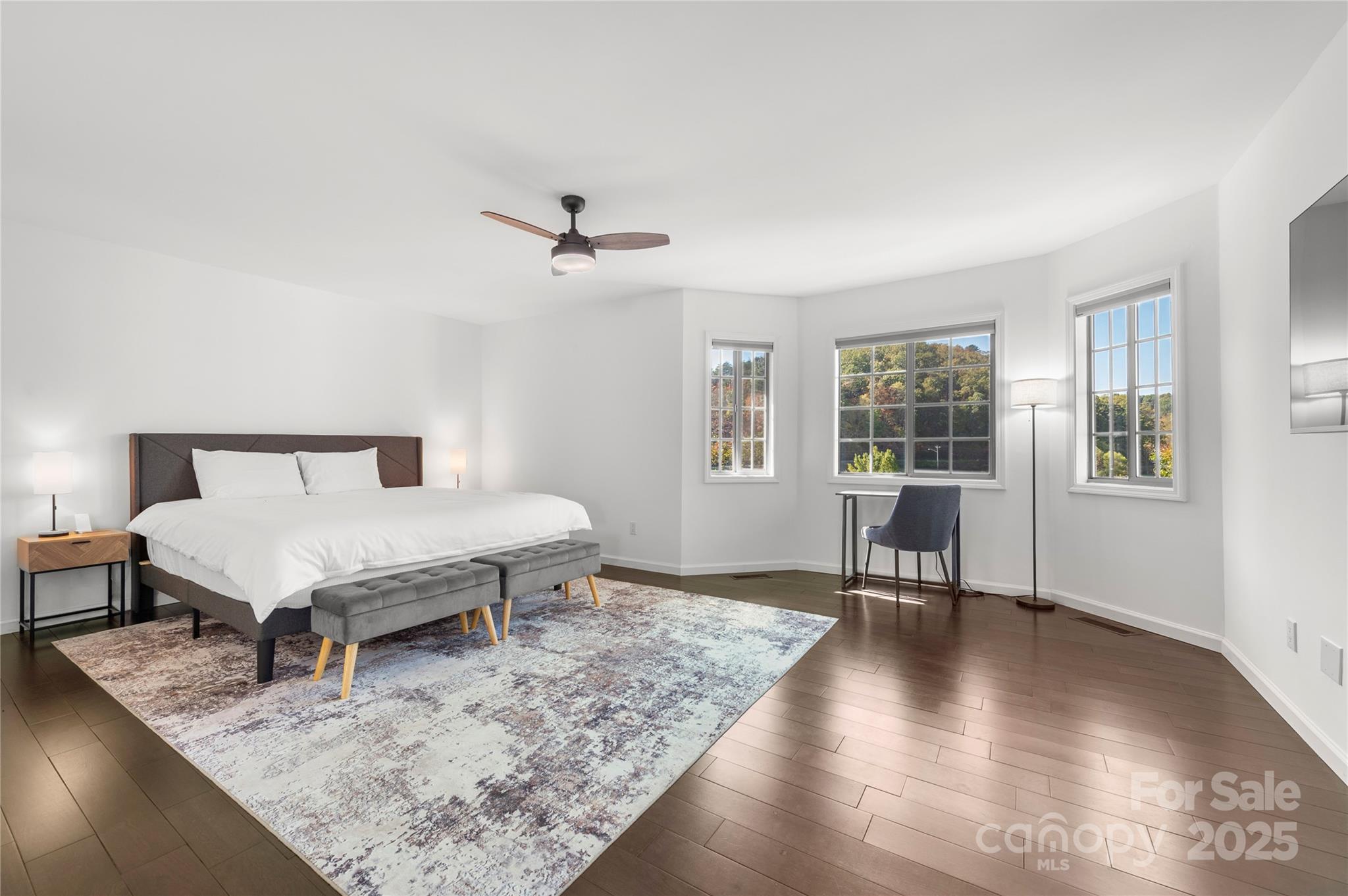 Rumbling Bald on Lake Lure - Residential