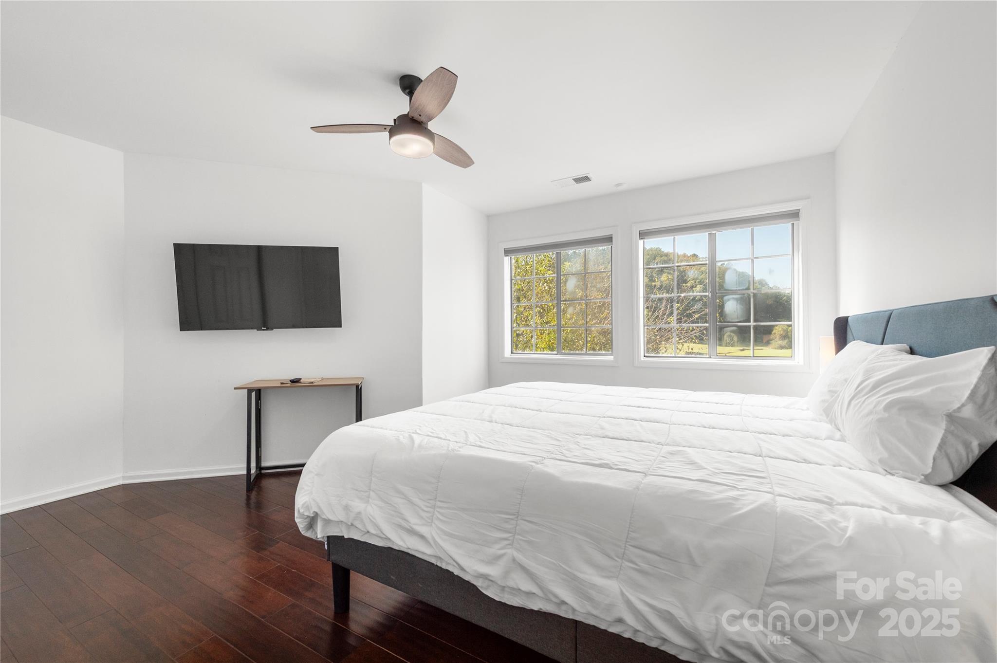 Rumbling Bald on Lake Lure - Residential