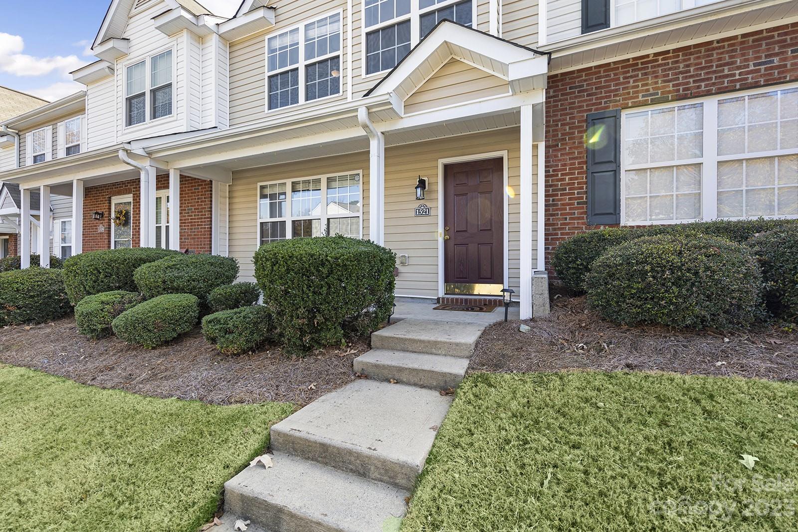 Lexington Commons - Residential