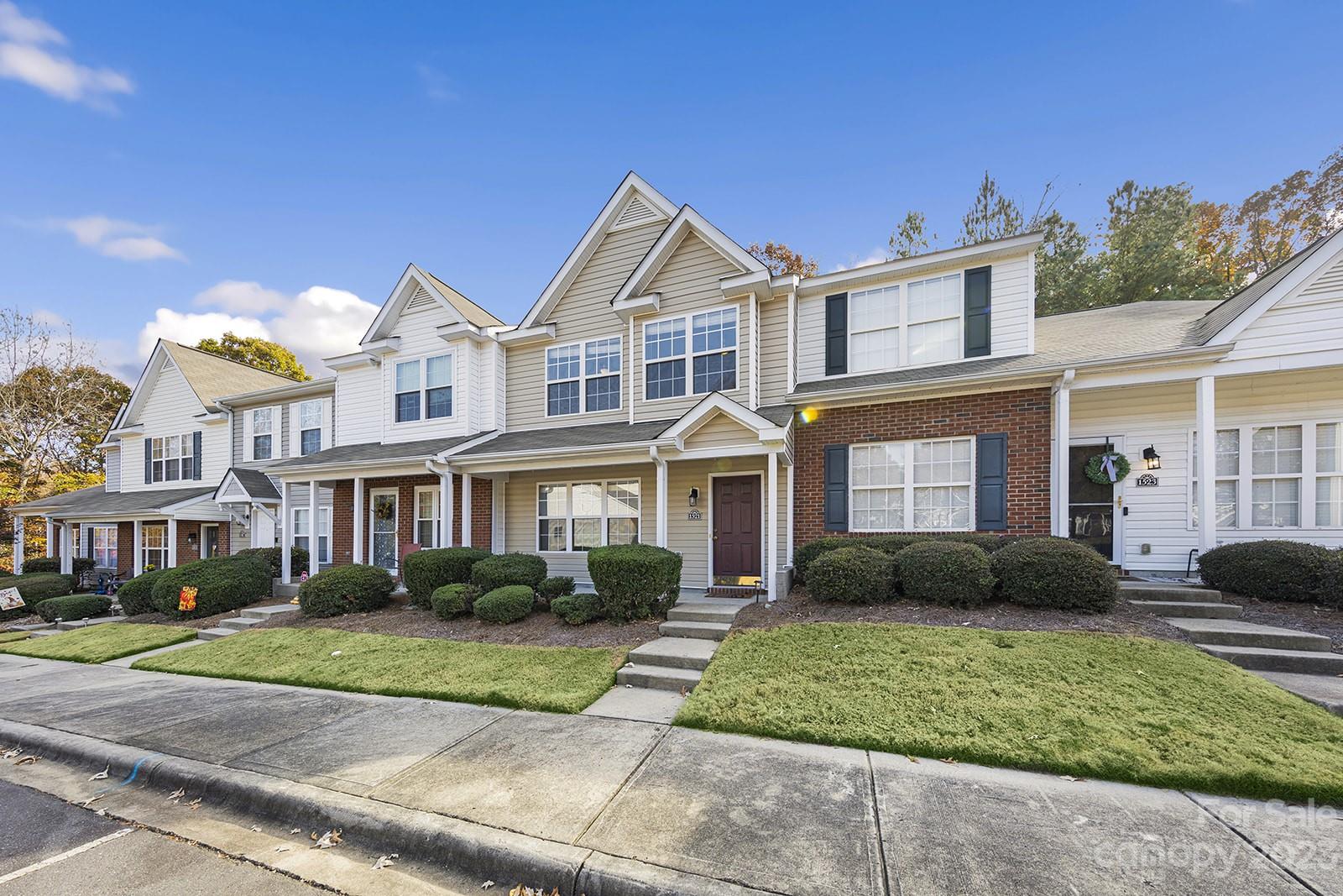 Lexington Commons - Residential