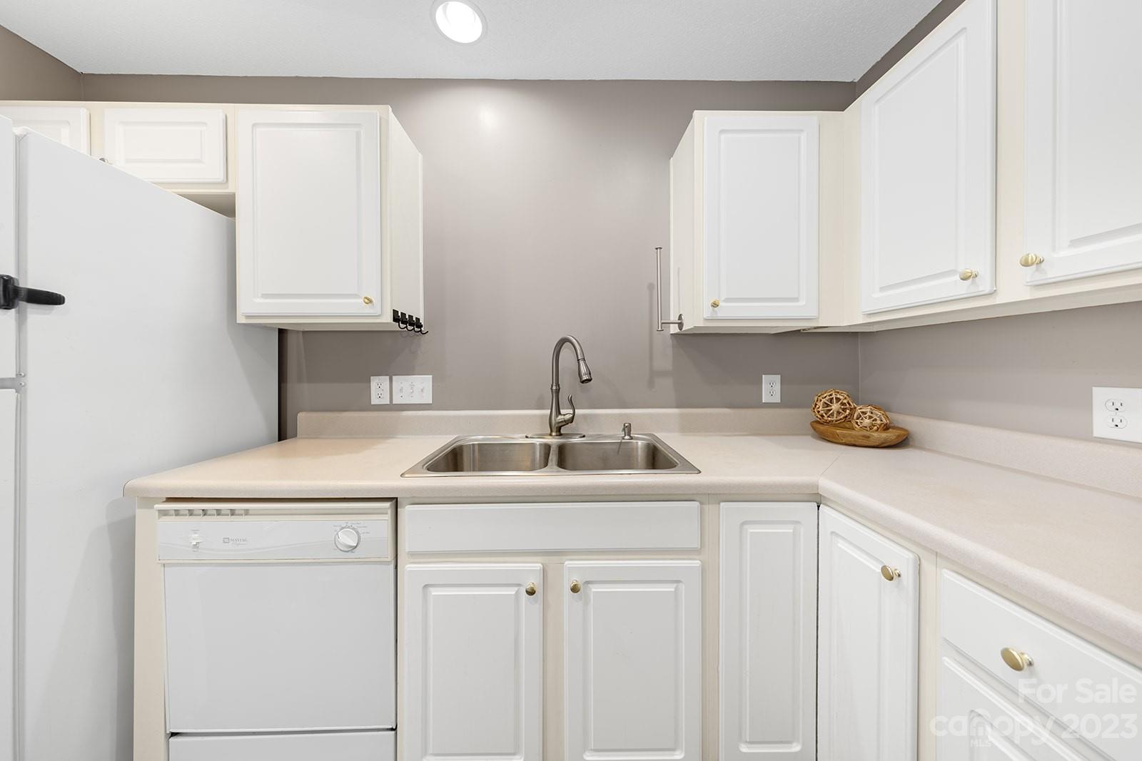 Lexington Commons - Residential