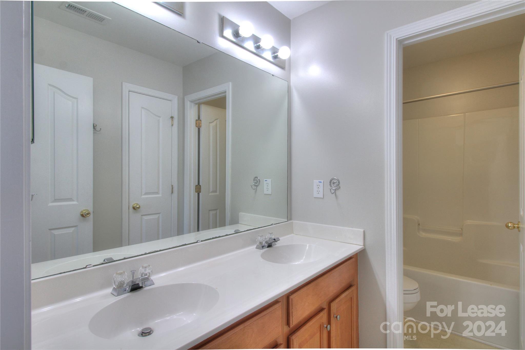 New Towne Village - Residential Lease