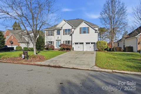 Photo of 12621 Kane Alexander Drive, Huntersville, NC 28078 (MLS # 4322390)