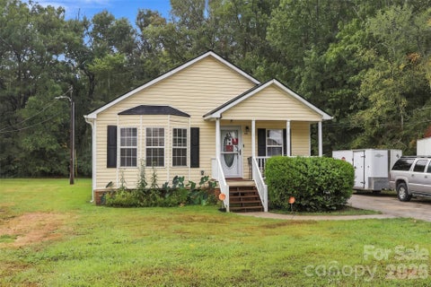 Photo of 455 Castlewood Circle, Rock Hill, SC 29730 (MLS # 4426042)