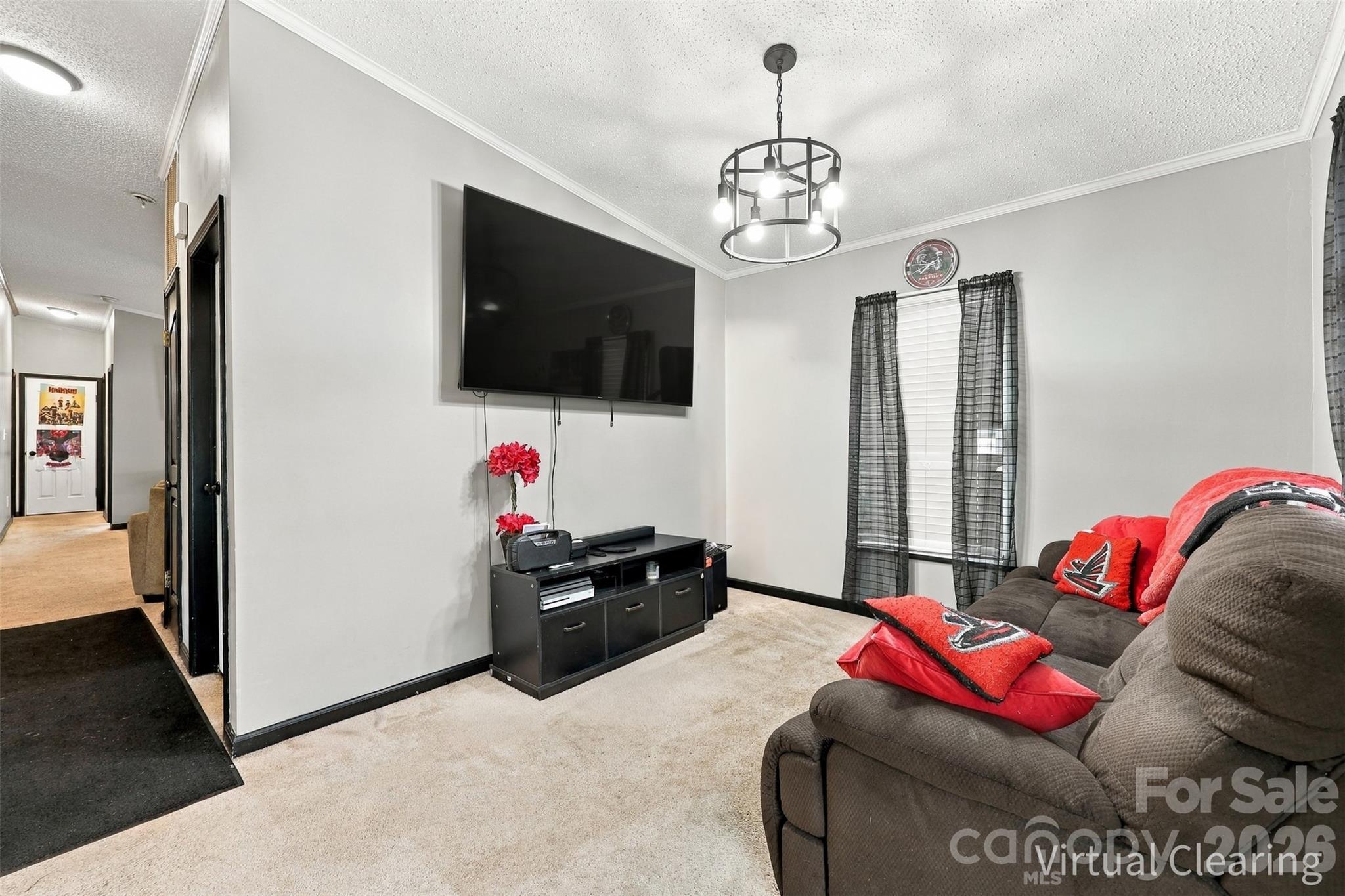 455 Castlewood Circle