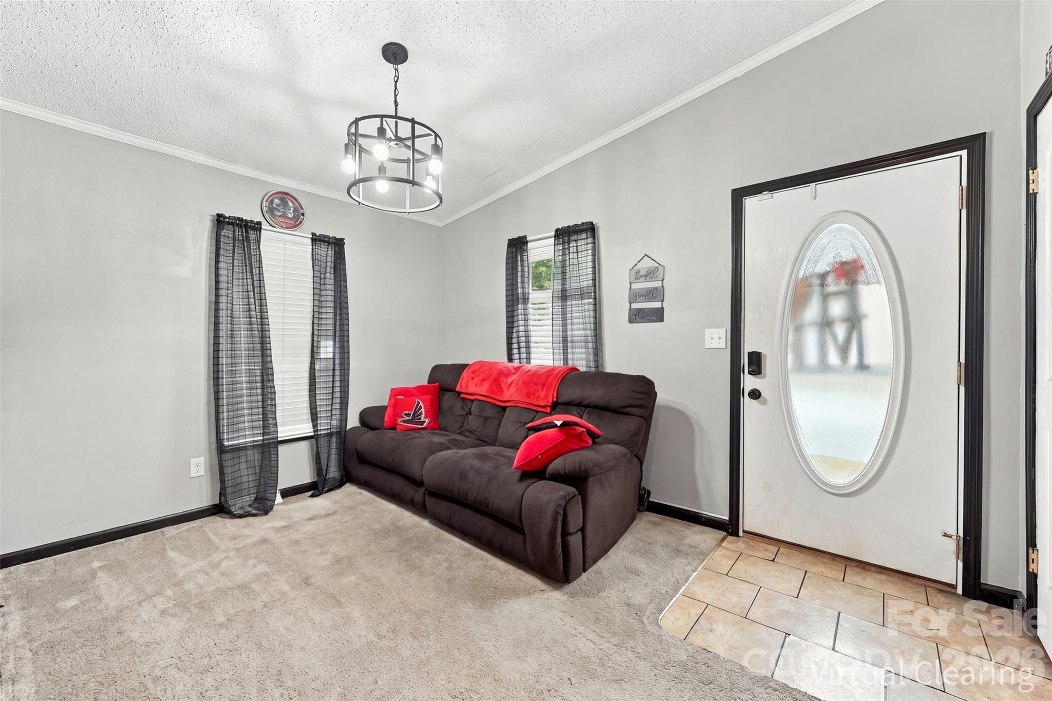455 Castlewood Circle