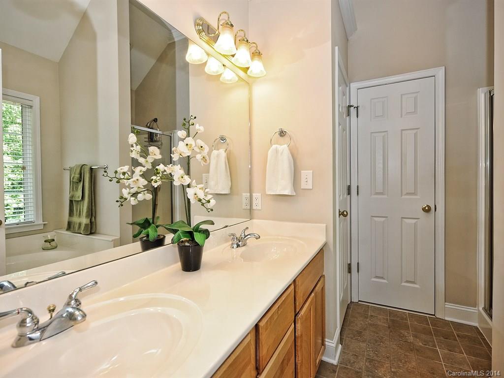 Tysons Forest - Residential