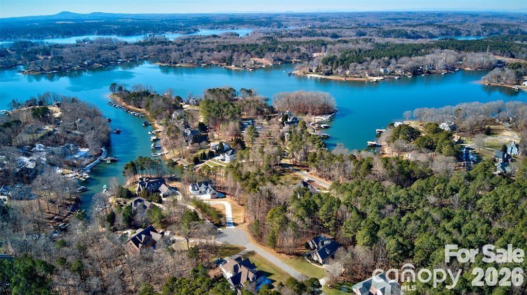 Beacon Pointe - Residential