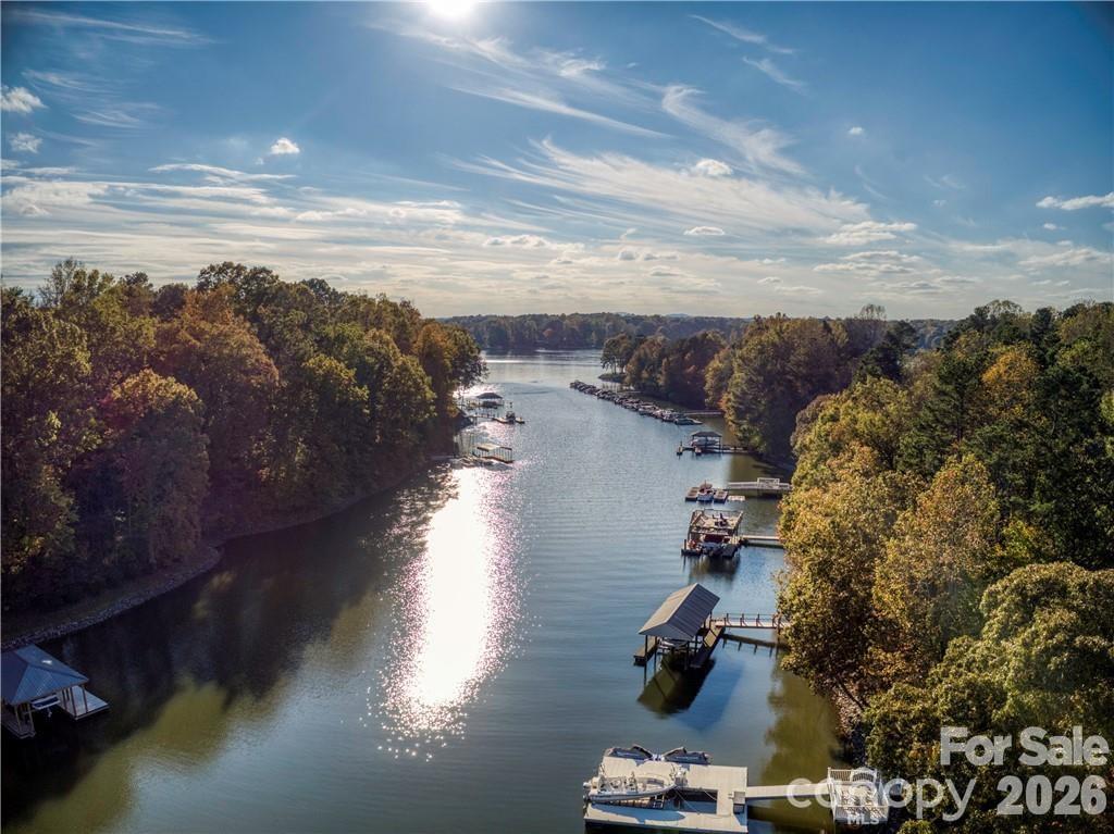 Beacon Pointe - Residential