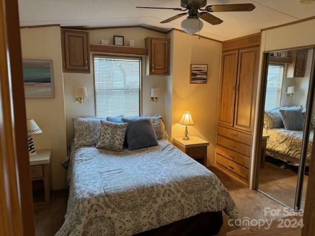 Twin Harbor - Residential