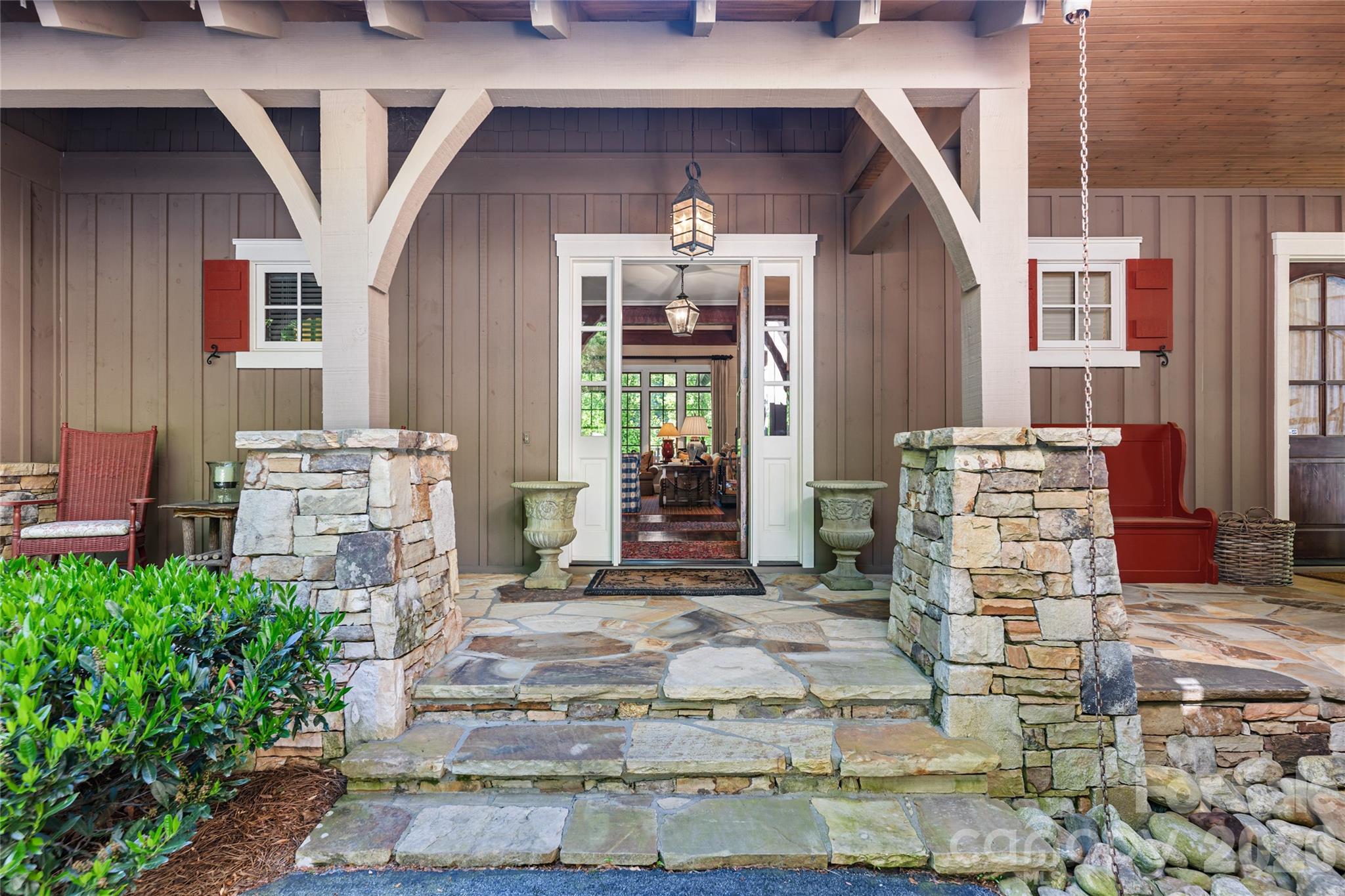 1585 Cold Mountain Road