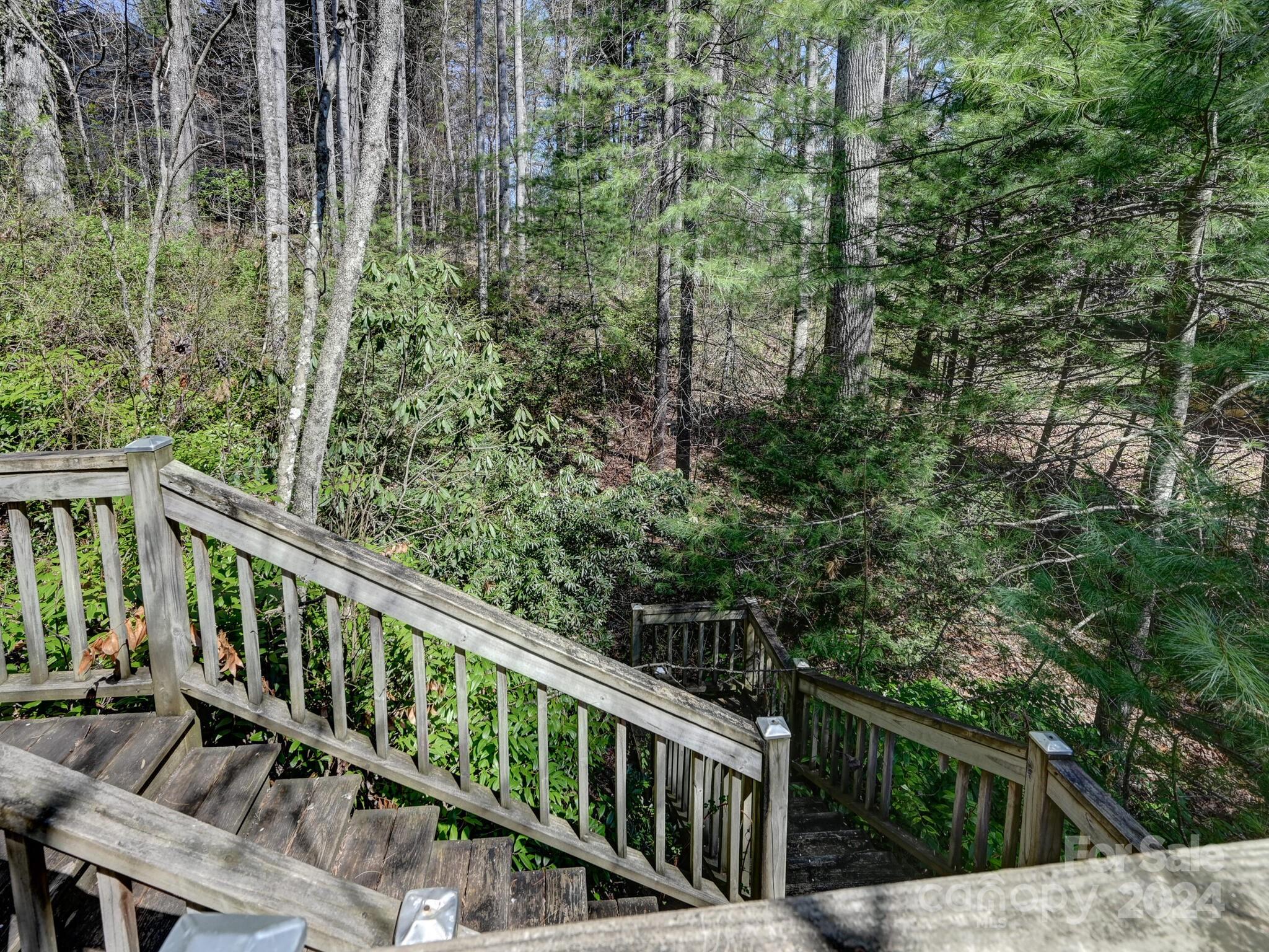 Old Applewood Hollow - Residential