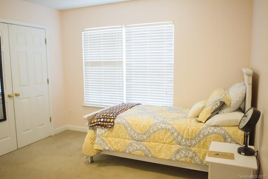 Forest Oaks - Residential