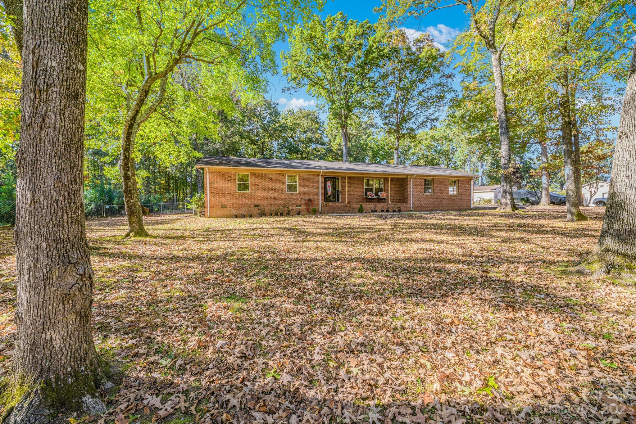 2907 Northwood Drive