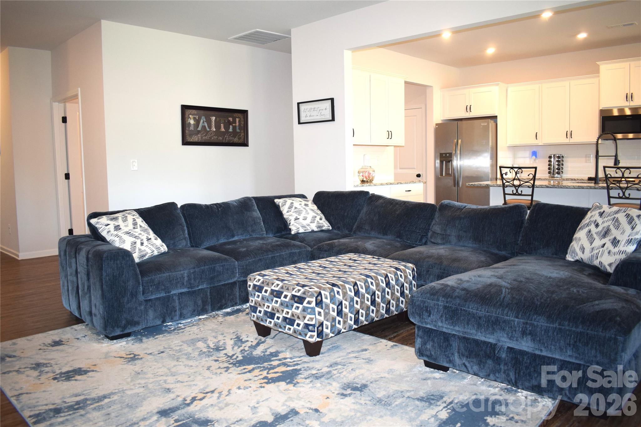 6135 Busch Way