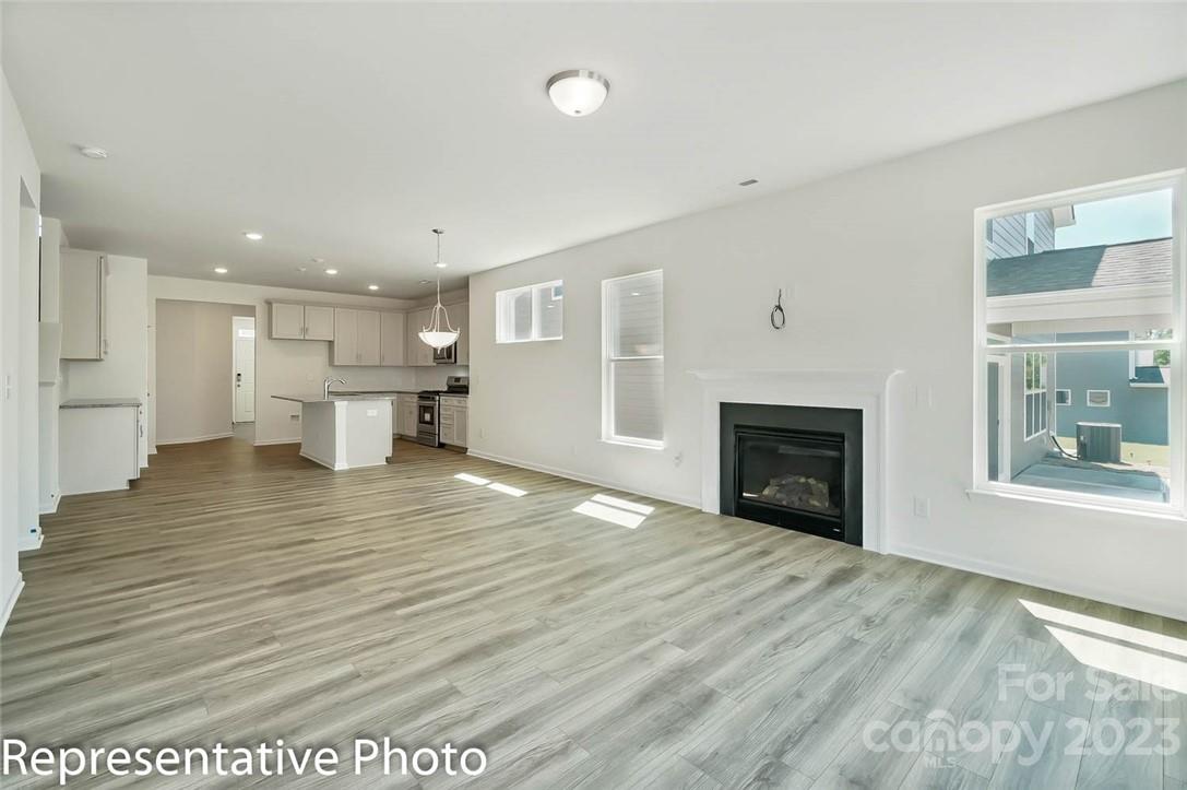 Harrisburg Village - Residential