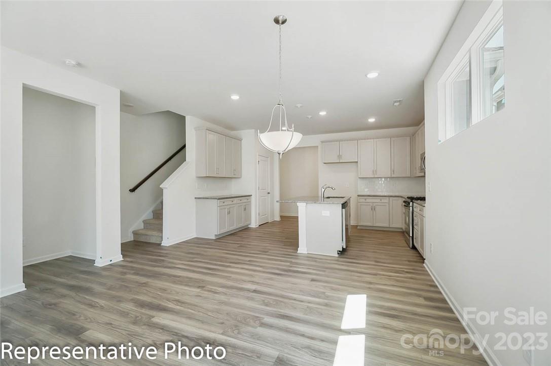 Harrisburg Village - Residential