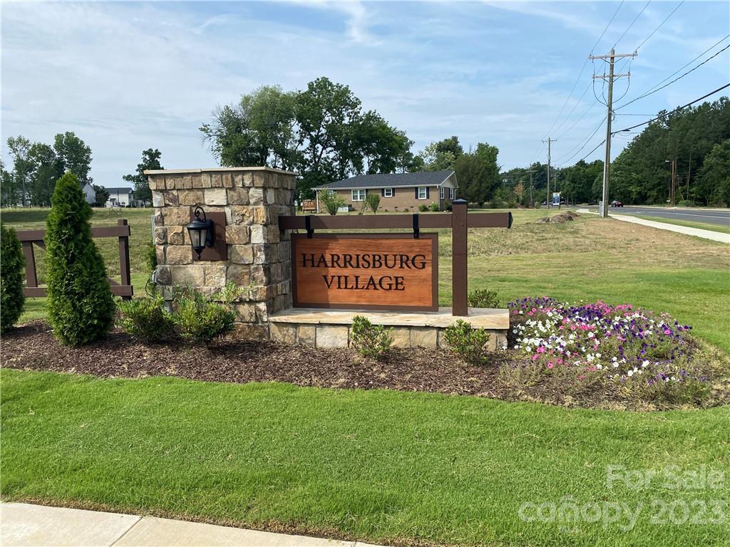 Harrisburg Village - Residential