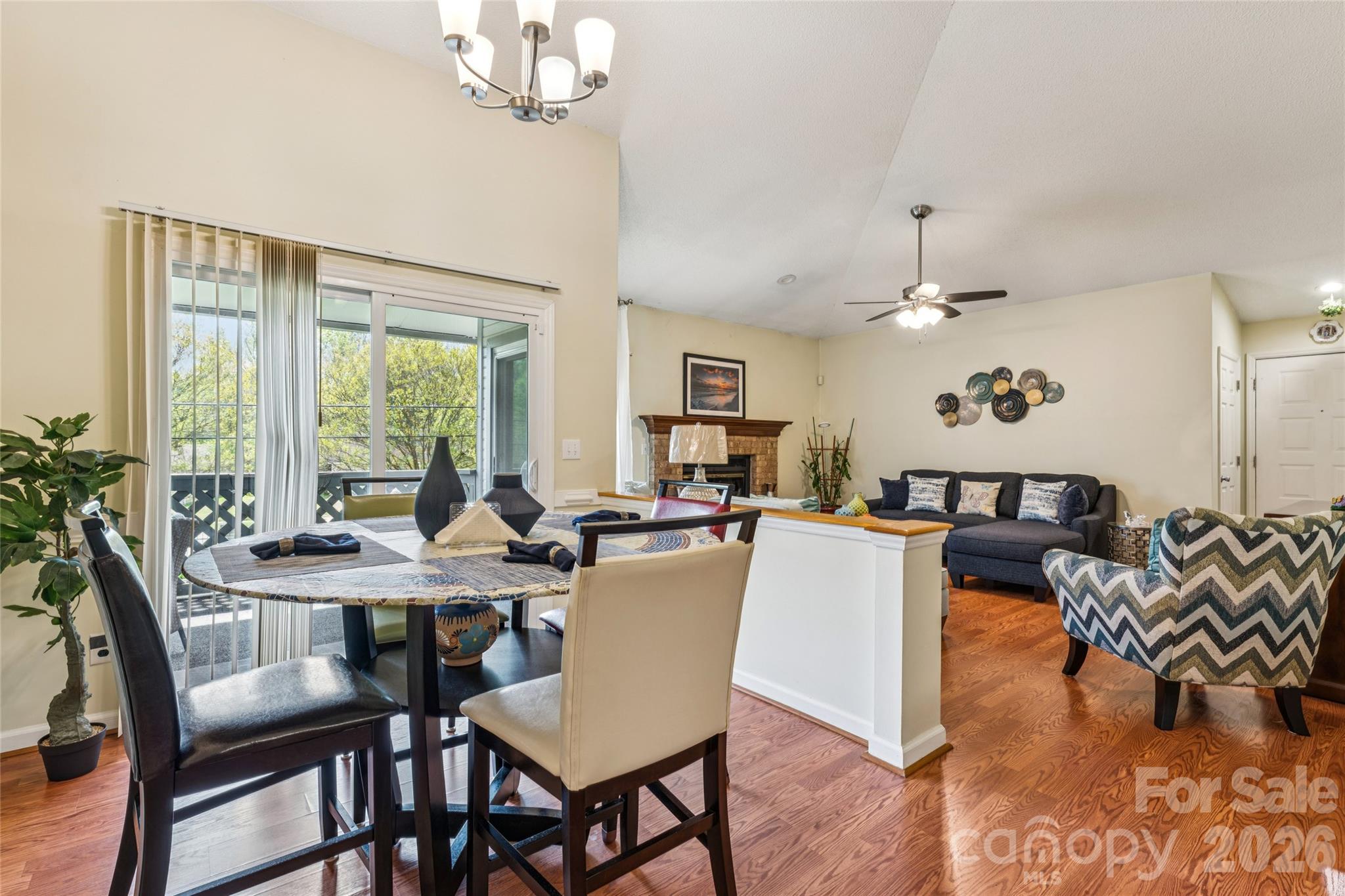 Harris Lake - Residential