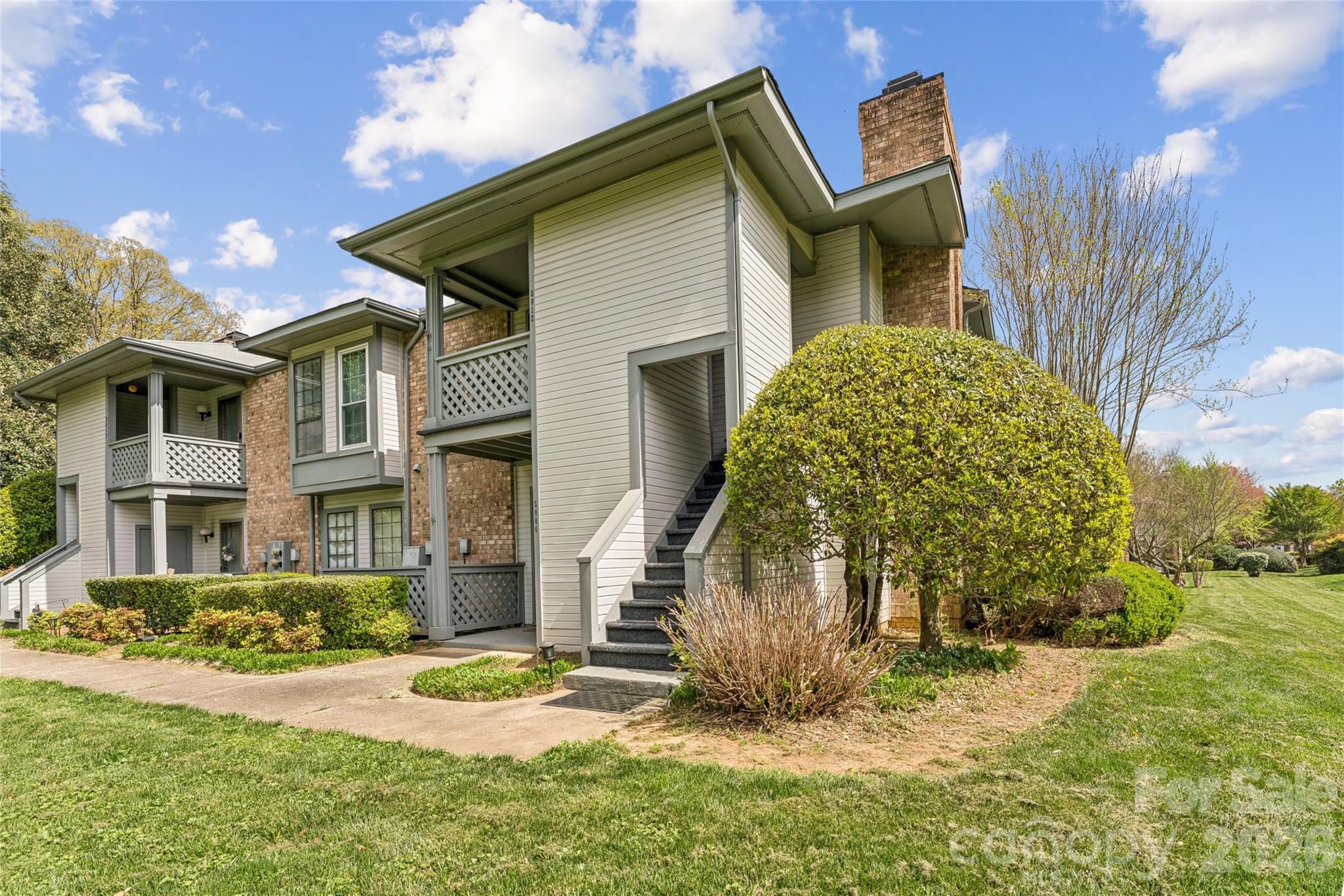 Harris Lake - Residential