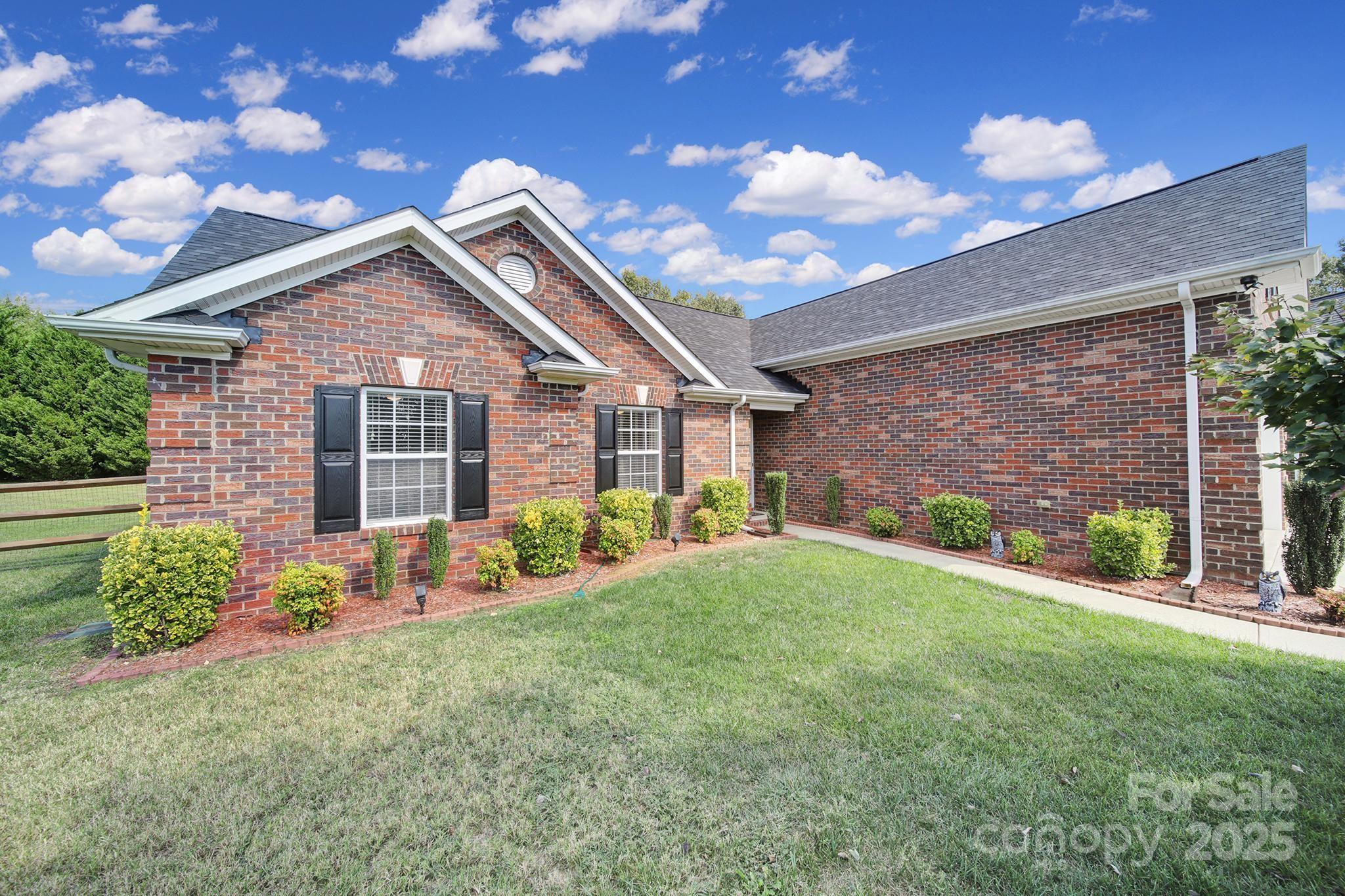 849 Treva Anne Drive SW